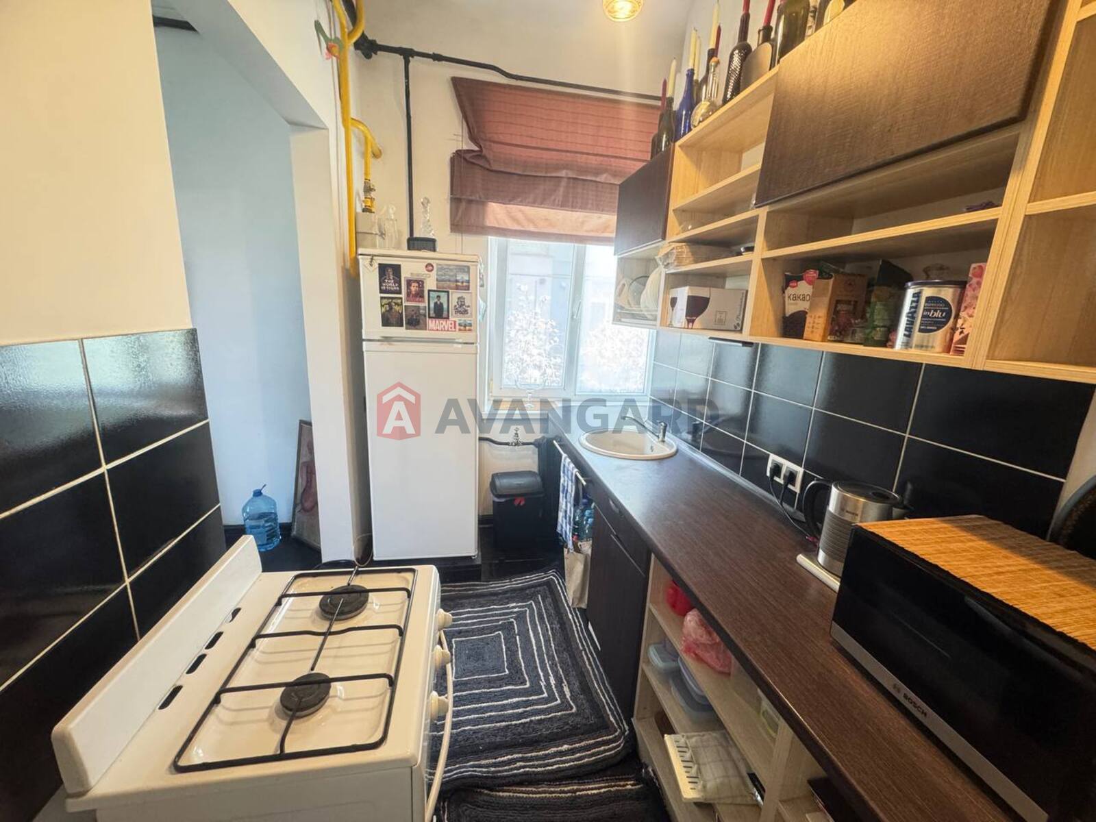 2 ��. ��������, 46/-/8 ��. �., 1/2 ������ ���� 14