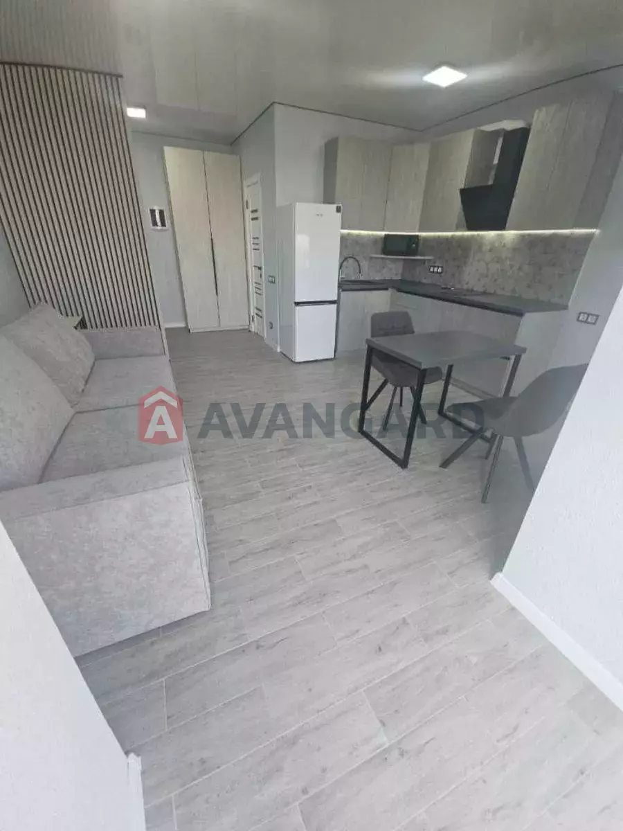 1 ��. ��������, 30/-/7 ��. �., 6/6 ������ ���� 1