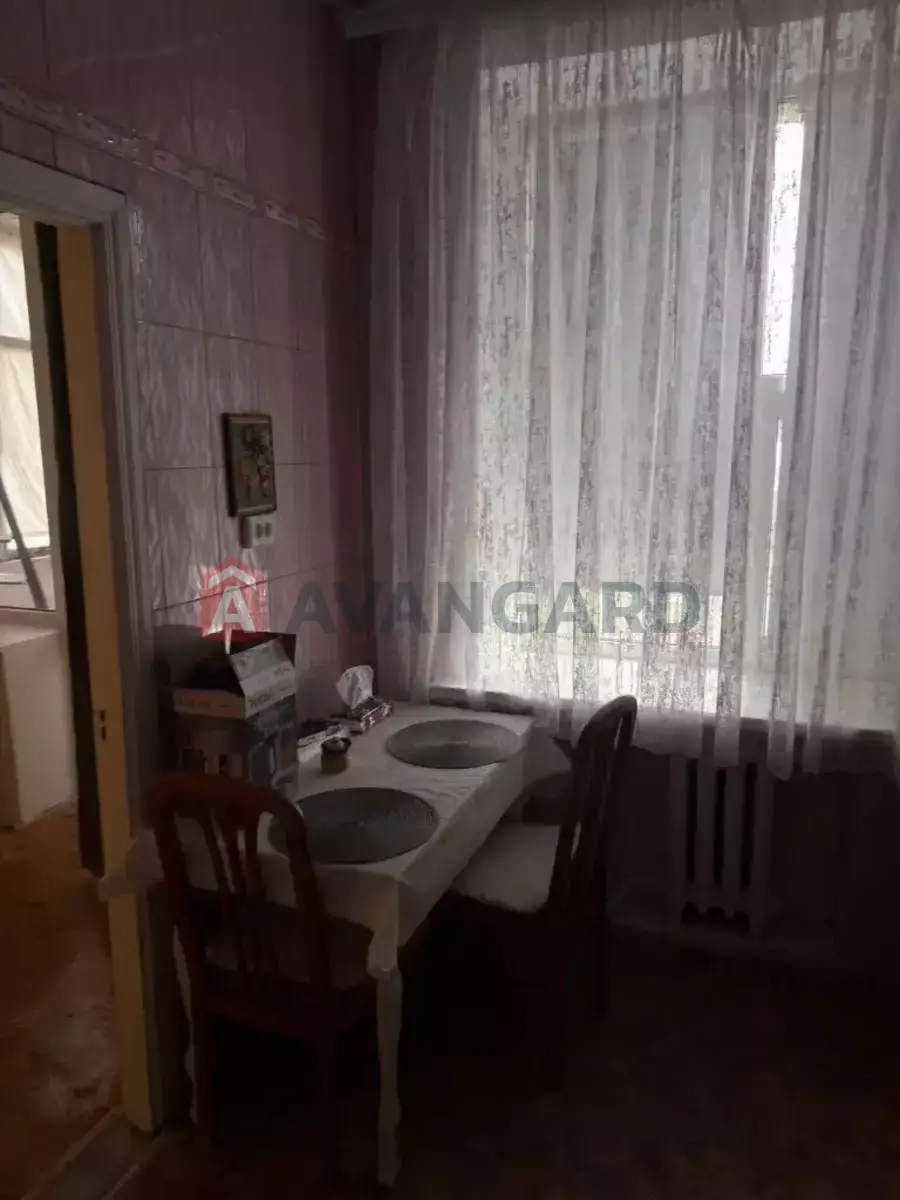 2 ��. ��������, 46/30/8 ��. �., 4/3 ������ ���� 2