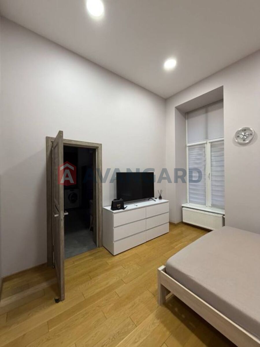 1 ����. ��������, 50/-/15 ��. �., 1/5 ���� ���� 3