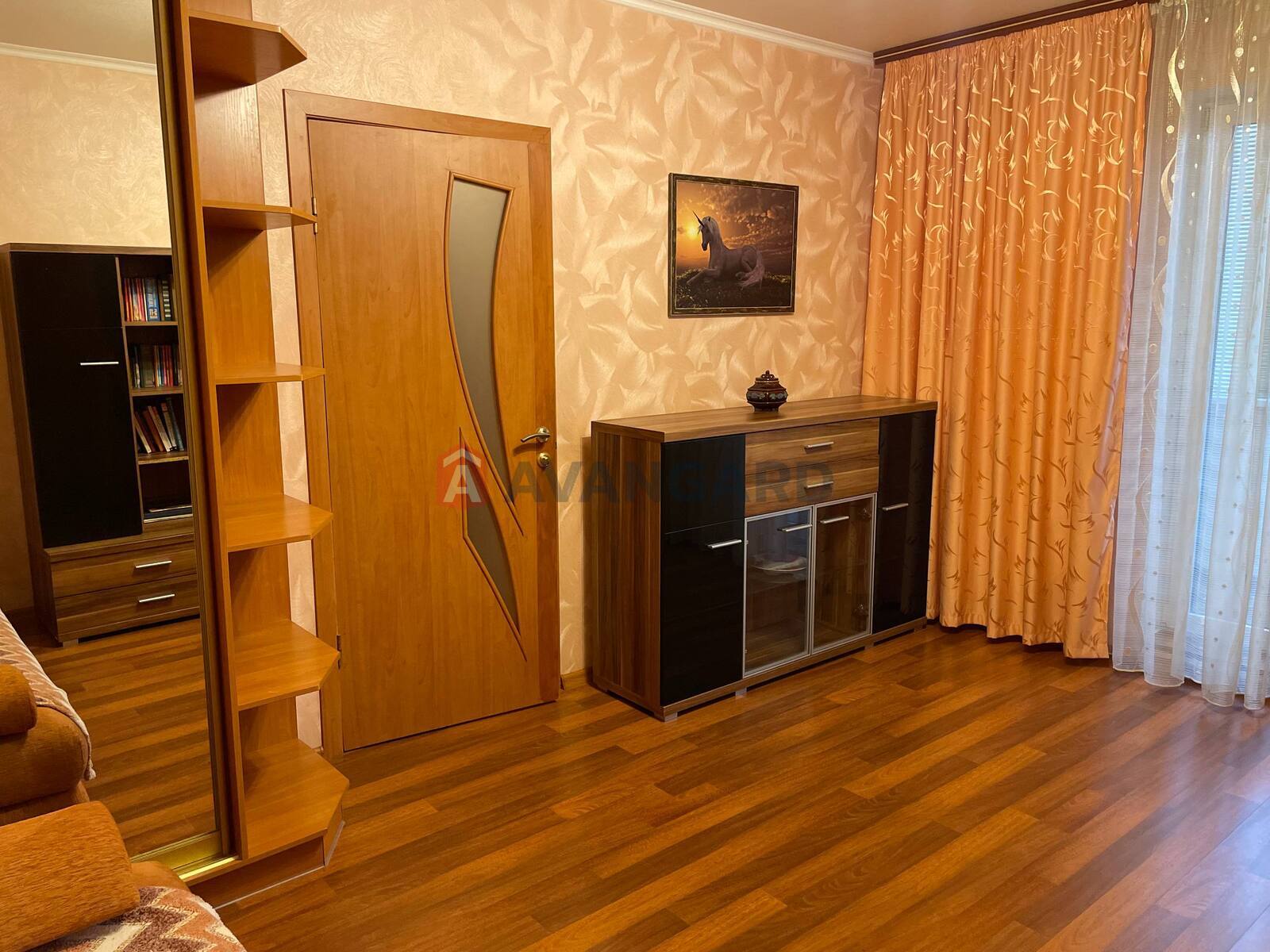 2 ����. ��������, 60/35/12 ��. �., 6/16 ���� ���� 4