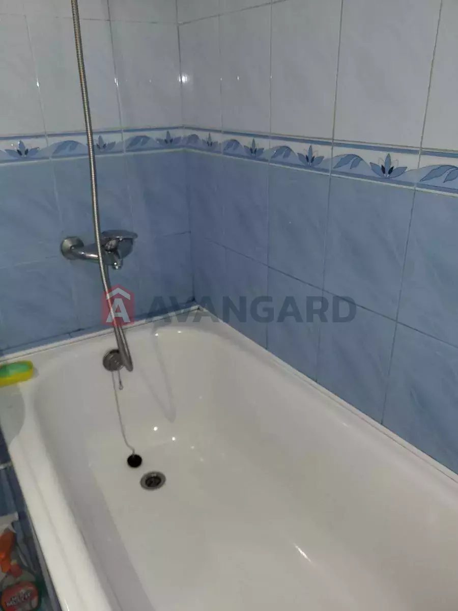 1 ��. ��������, 42/-/10 ��. �., 6/9 ������ ���� 10