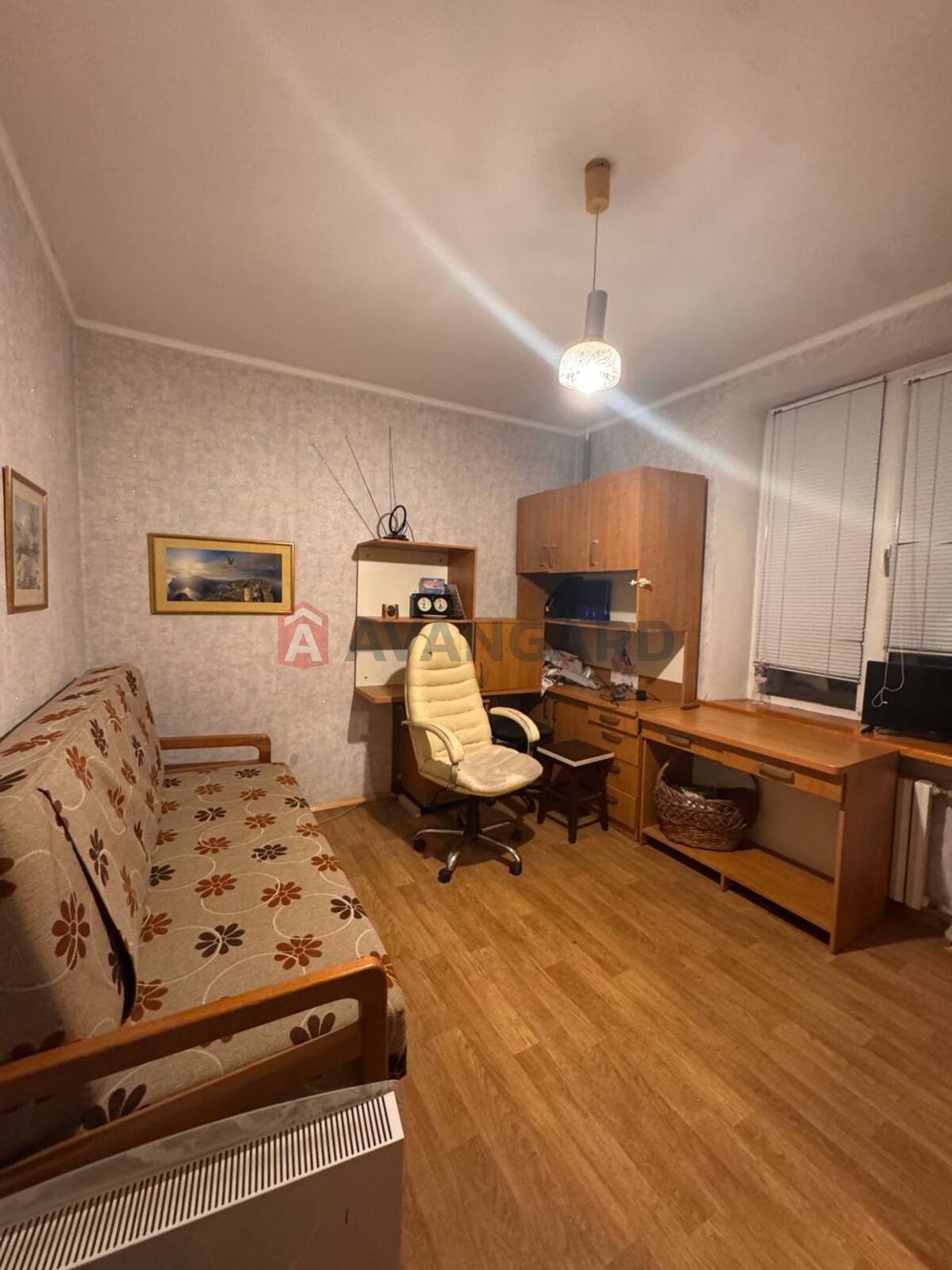 2 ��. ��������, 50/-/- ��. �., 2/5 ������ ���� 11