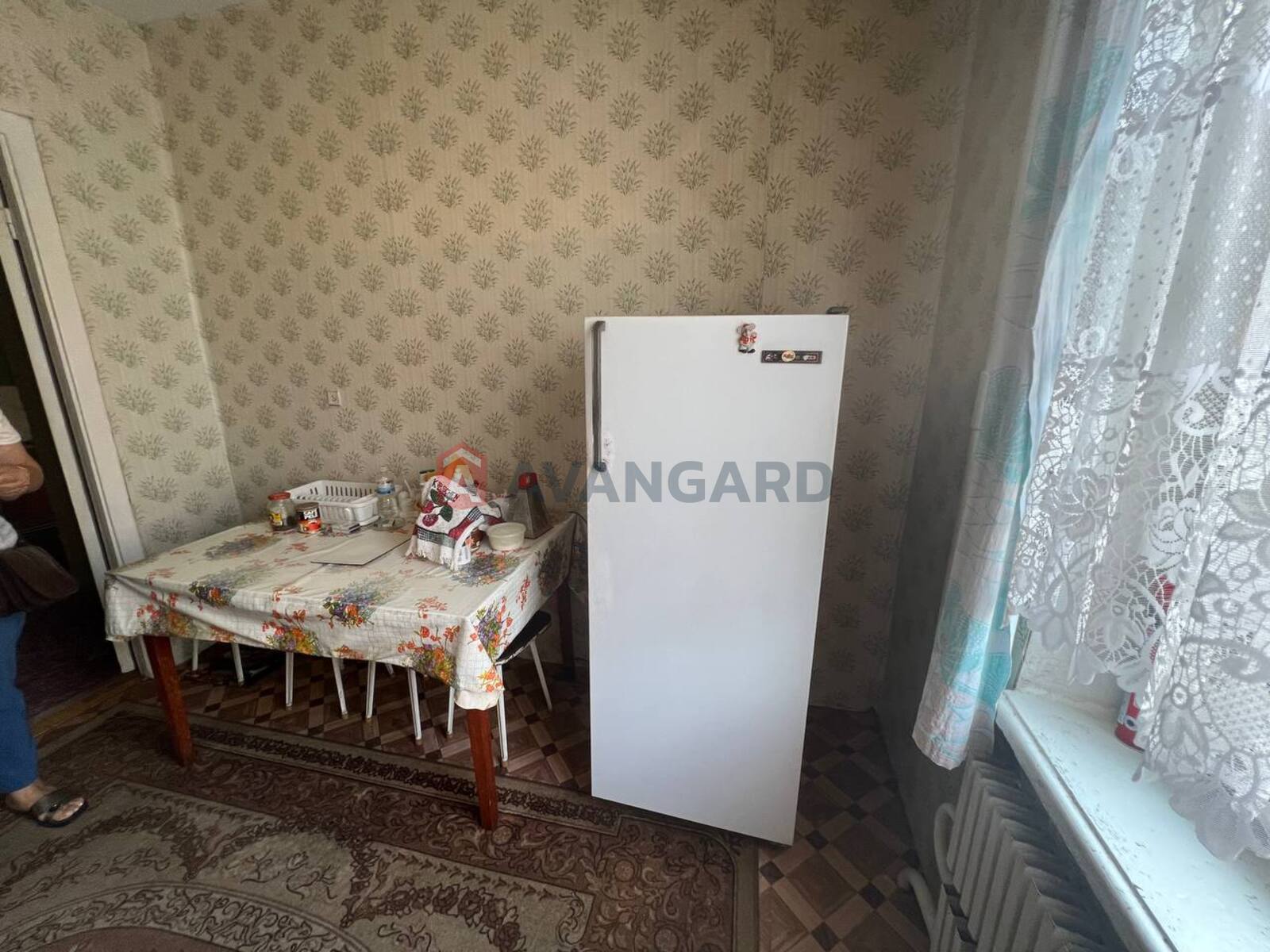 2 . , 52,85/30,6/8,4 . ., 6/9   10