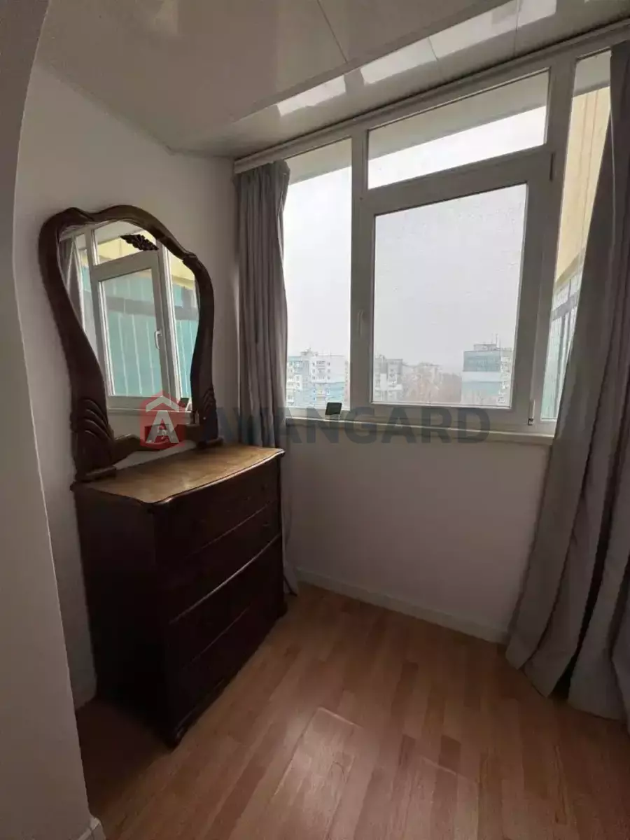 3 . , 68/-/- . ., 8/9   10