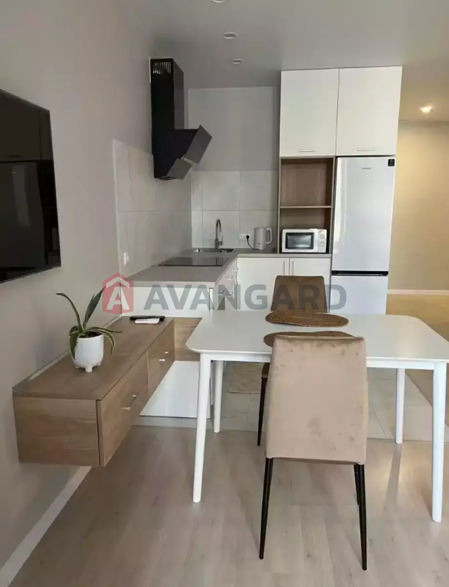 1 . , 40/38/7 . ., 2/6   8