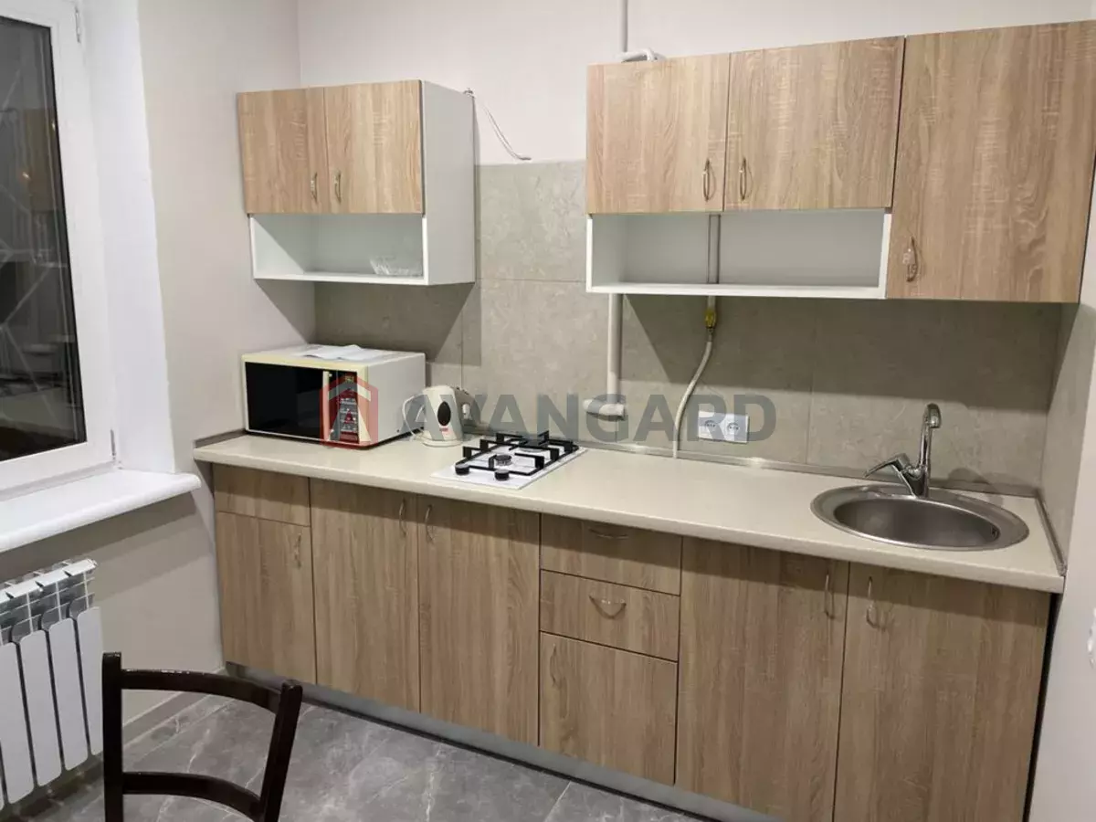 1 ��. ��������, 33/18/7 ��. �., 1/9 ������ ���� 5