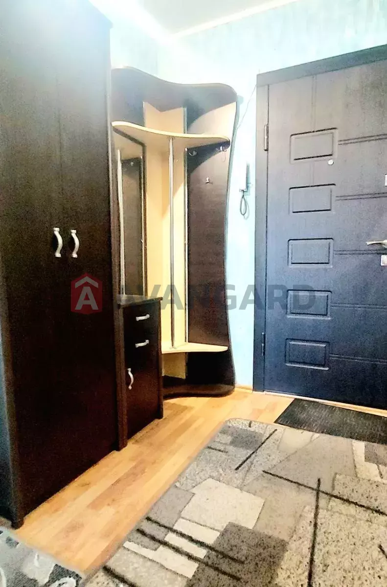 1 ��. ��������, 38/-/8 ��. �., 8/12 ������ ���� 8