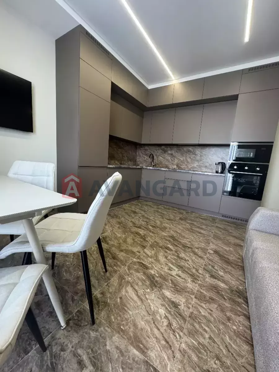 2 ����. ��������, 65/55/10 ��. �., 11/24 ���� ���� 4