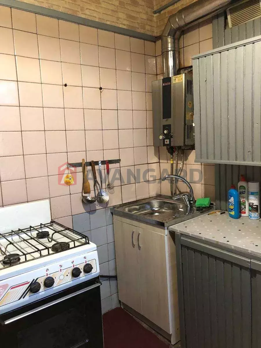 2 ��. ��������, 48/-/3 ��. �., 5/5 ������ ���� 6