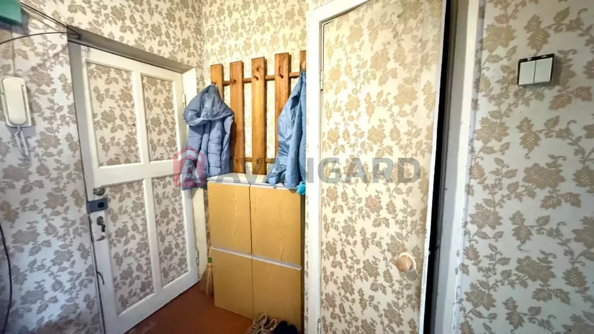 1 . , 28/-/- . ., 5/5   7