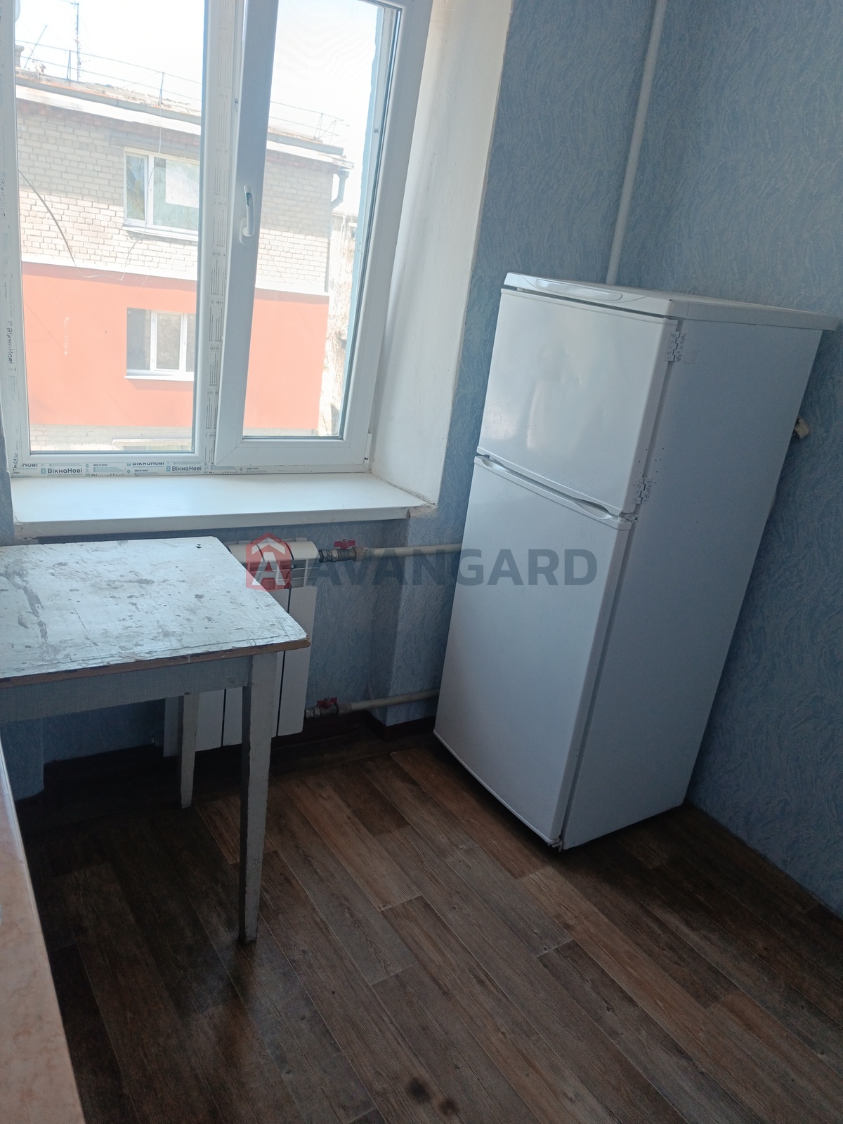 1 ����. ��������, 42,9/-/- ��. �., 4/4 ���� ���� 4