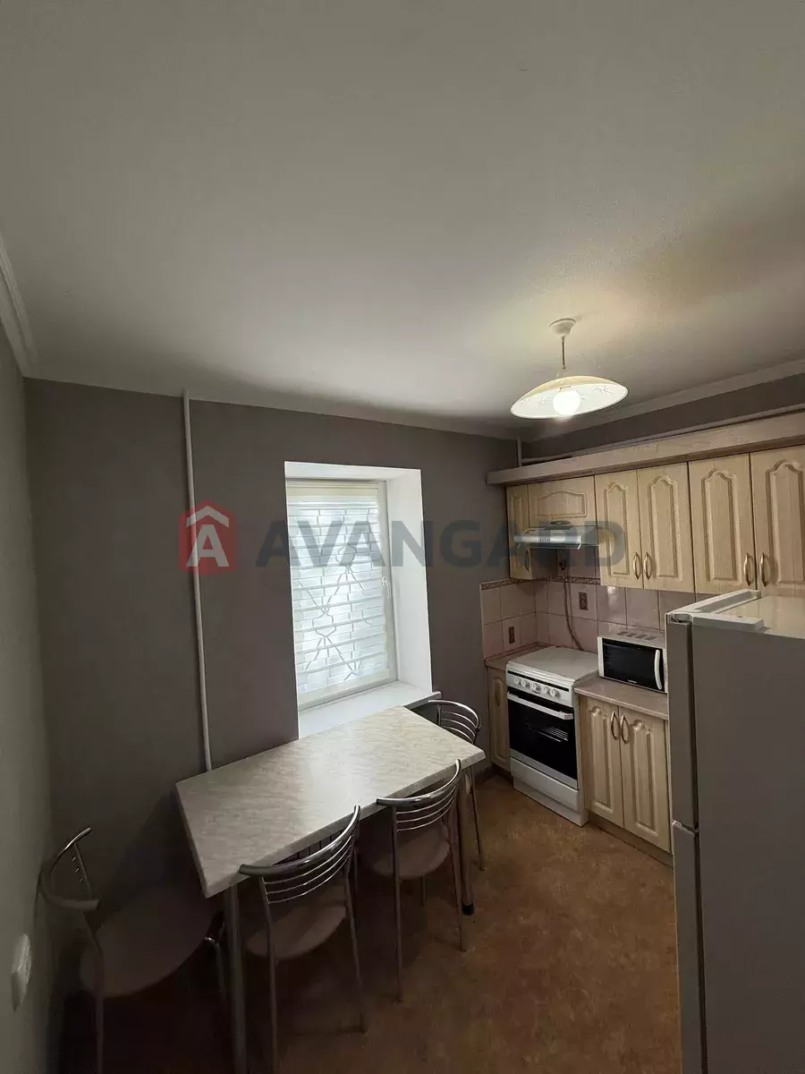 1 ��. ��������, 31/-/7 ��. �., 1/5 ������ ���� 4