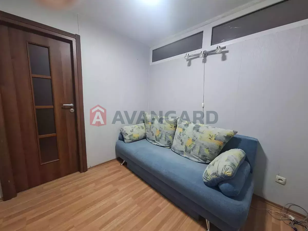 2 ����. ��������, 42/-/- ��. �., 12/14 ���� ���� 6