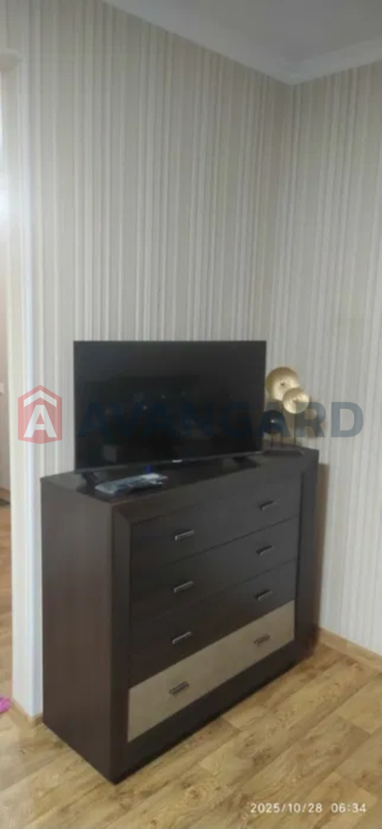 1 . , 48/-/5 . ., 4/5   10