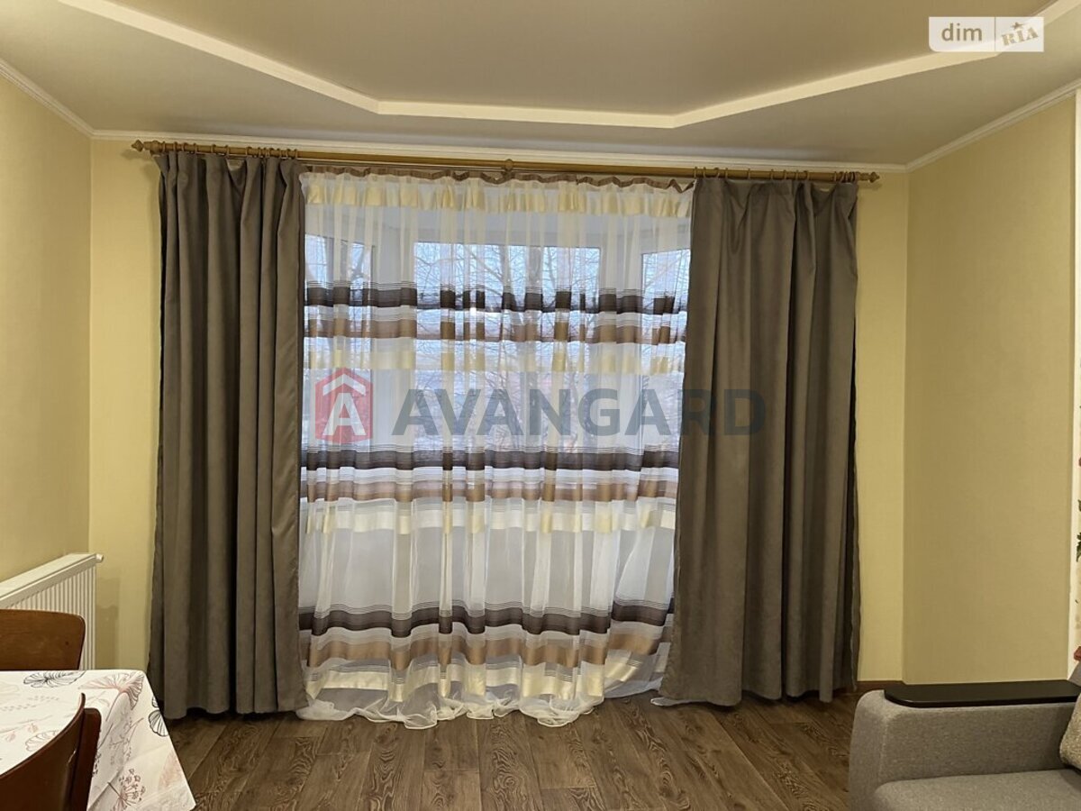 1 ��. ��������, 40/-/10 ��. �., 2/4 ������ ���� 14