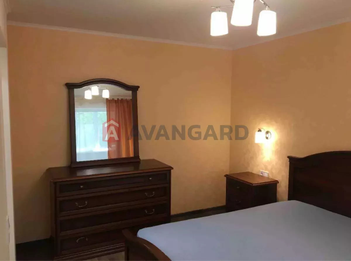 3 . , 56/-/7 . ., 2/9   8