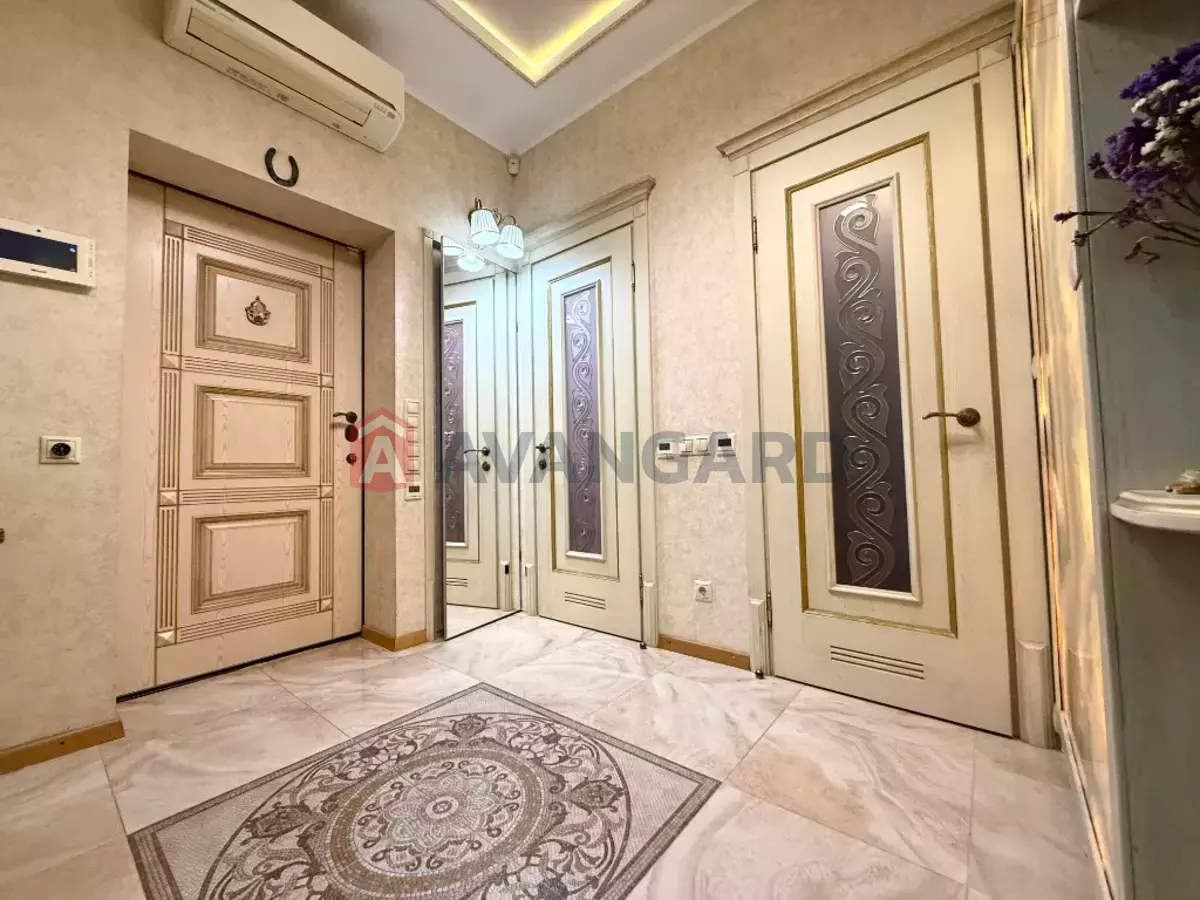 2 ��. ��������, 74/-/- ��. �., 14/19 ������ ���� 9