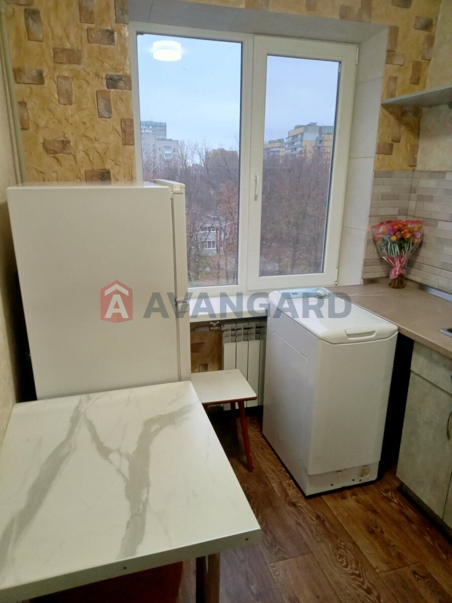 1 ��. ��������, 25/12/6 ��. �., 8/9 ������ ���� 7