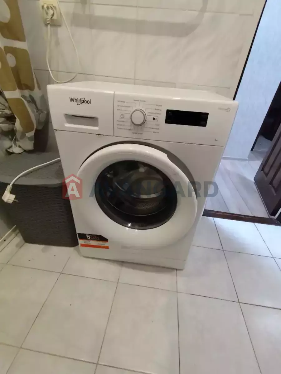 3 ��. ��������, 66/36/9 ��. �., 3/5 ������ ���� 15