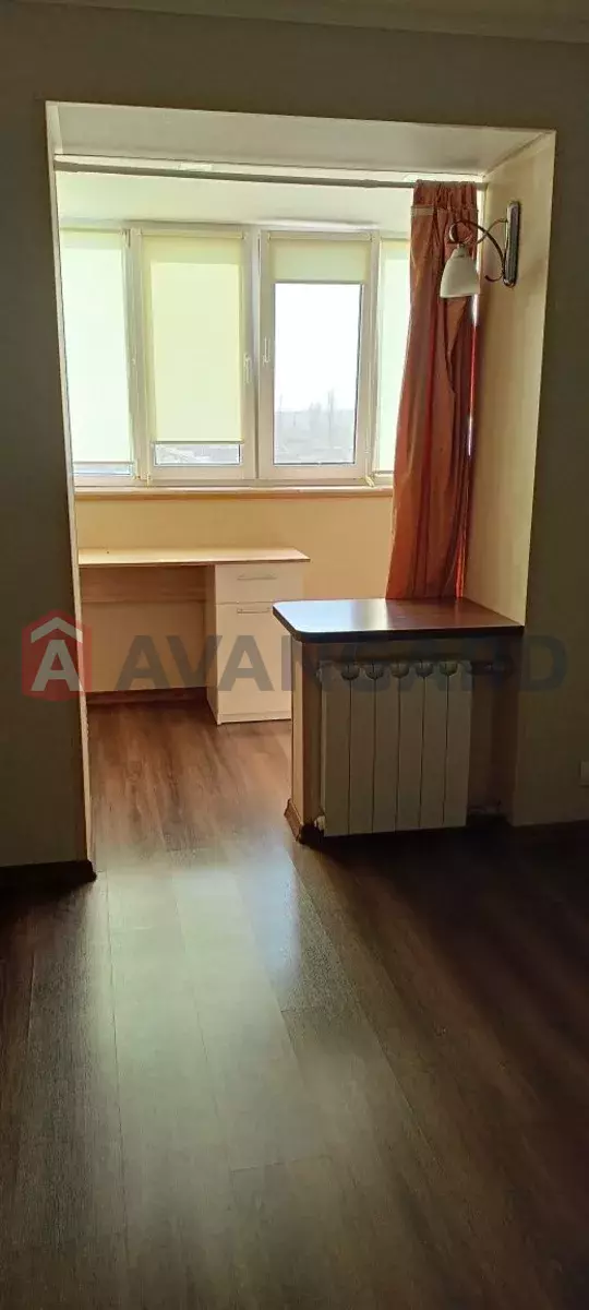 2 ����. ��������, 50/-/8 ��. �., 7/9 ���� ���� 10