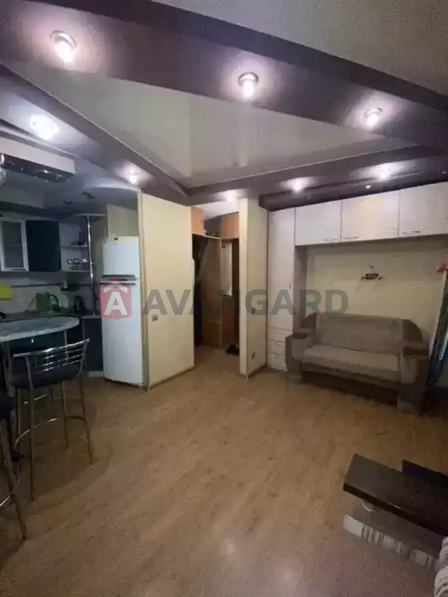 1 ��. ��������, 22/-/- ��. �., 6/9 ������ ���� 3