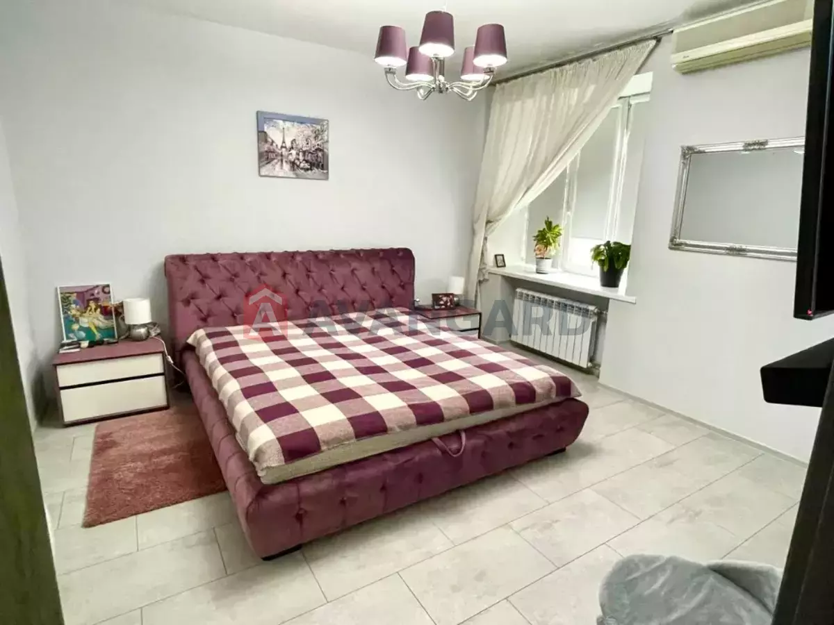 3 ��. ��������, 110/-/- ��. �., 4/14 ������ ���� 7