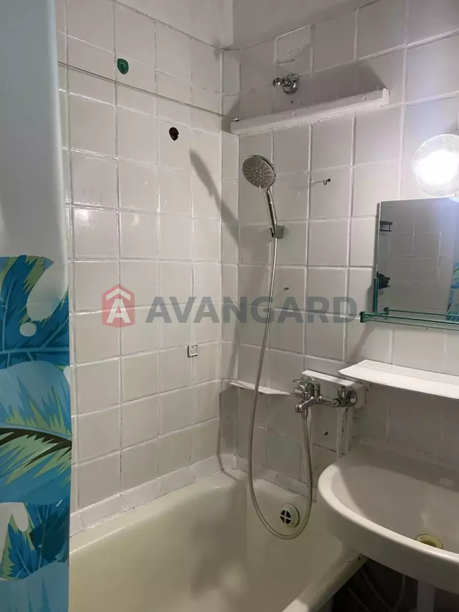 2 ����. ��������, 51/-/9 ��. �., 7/9 ���� ���� 5