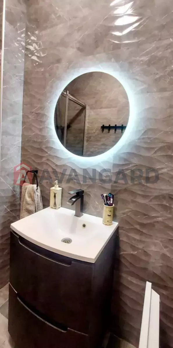 2 ��. ��������, 45/-/- ��. �., 4/18 ������ ���� 9