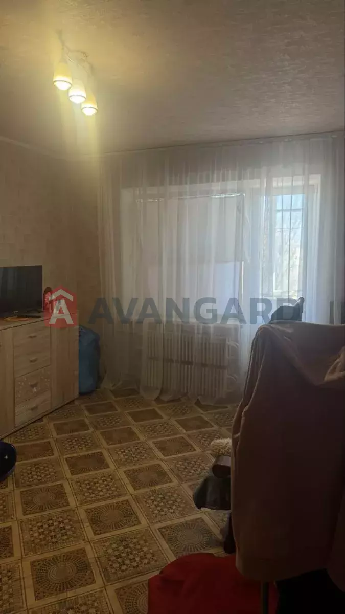 1 ��. ��������, 40/-/10 ��. �., 6/9 ������ ���� 1