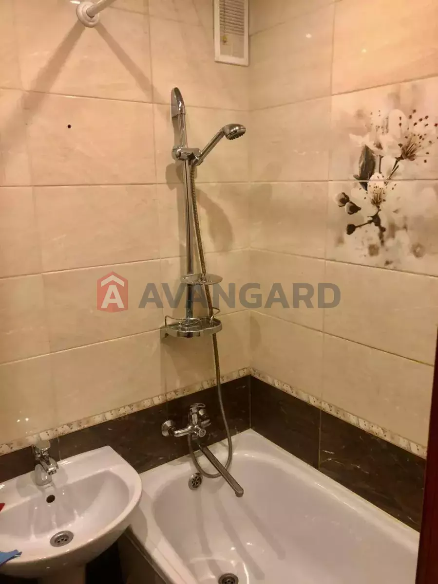 1 ����. ��������, 17/-/- ��. �., 9/9 ���� ���� 2