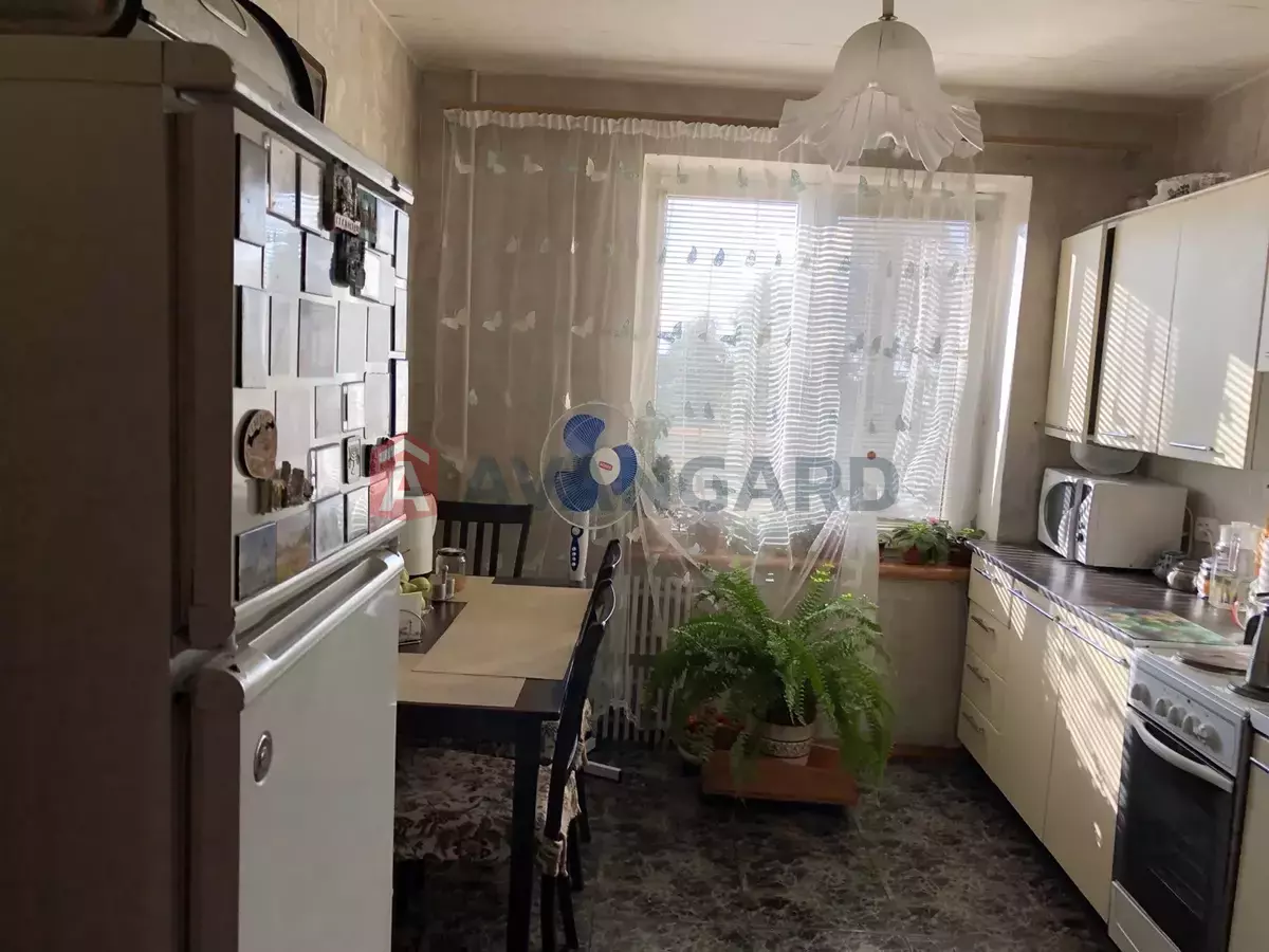 3 . , 72/-/10 . ., 7/12   3