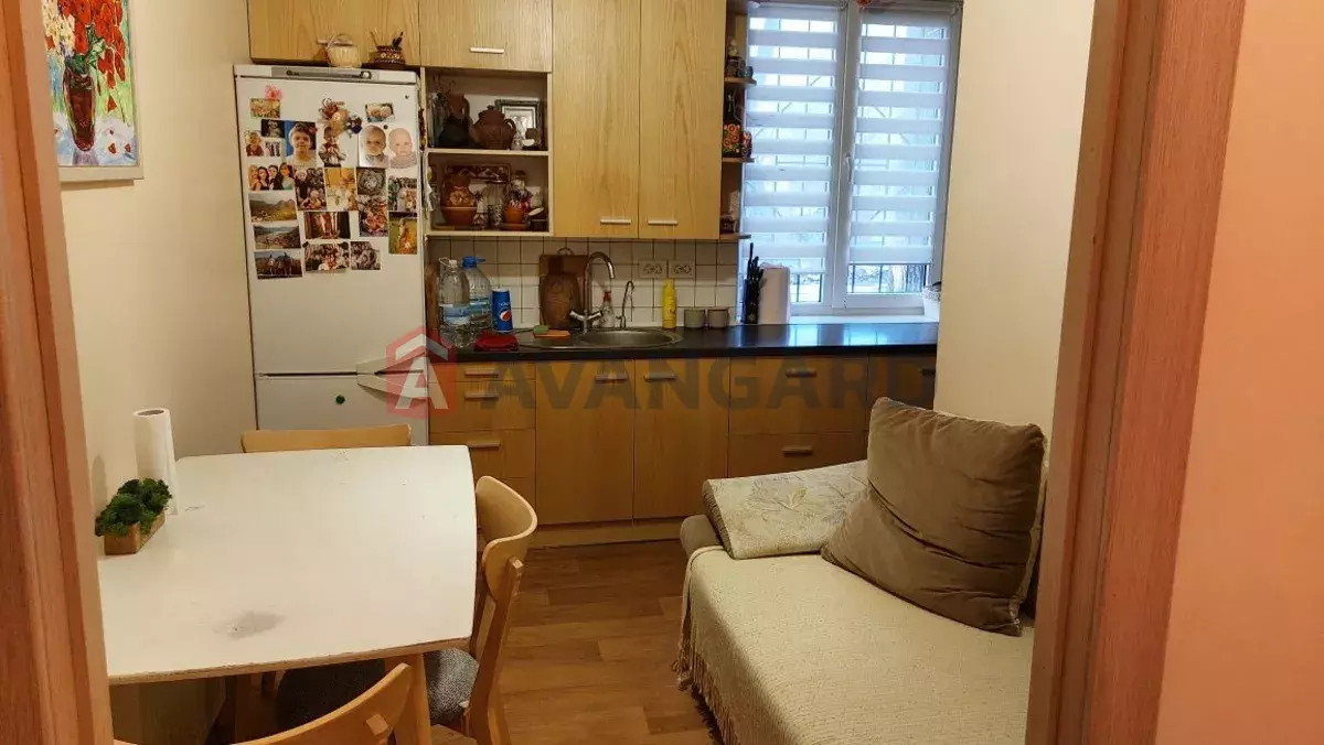 2 ��. ��������, 46/-/8 ��. �., 1/2 ������ ���� 1