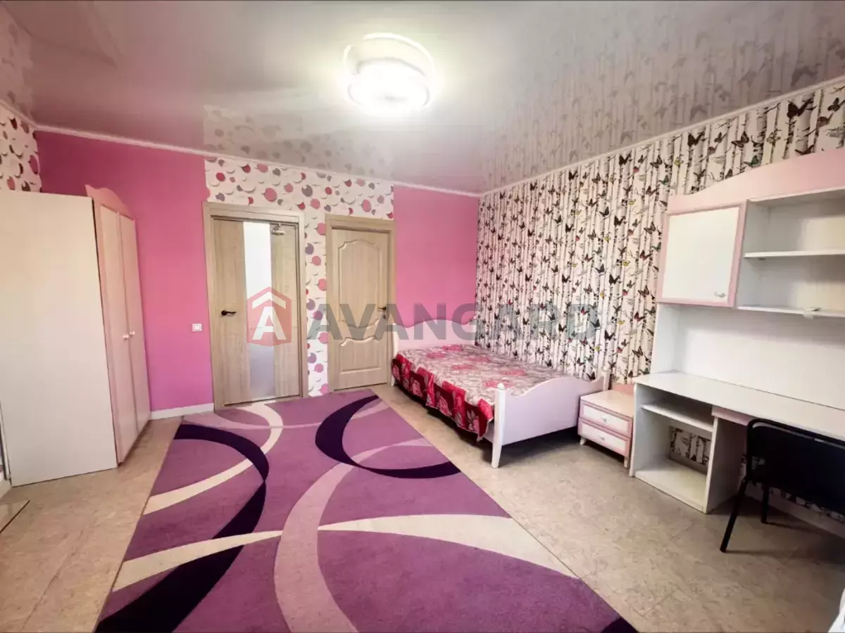 3 ��. ��������, 100/-/- ��. �., 2/16 ������ ���� 17