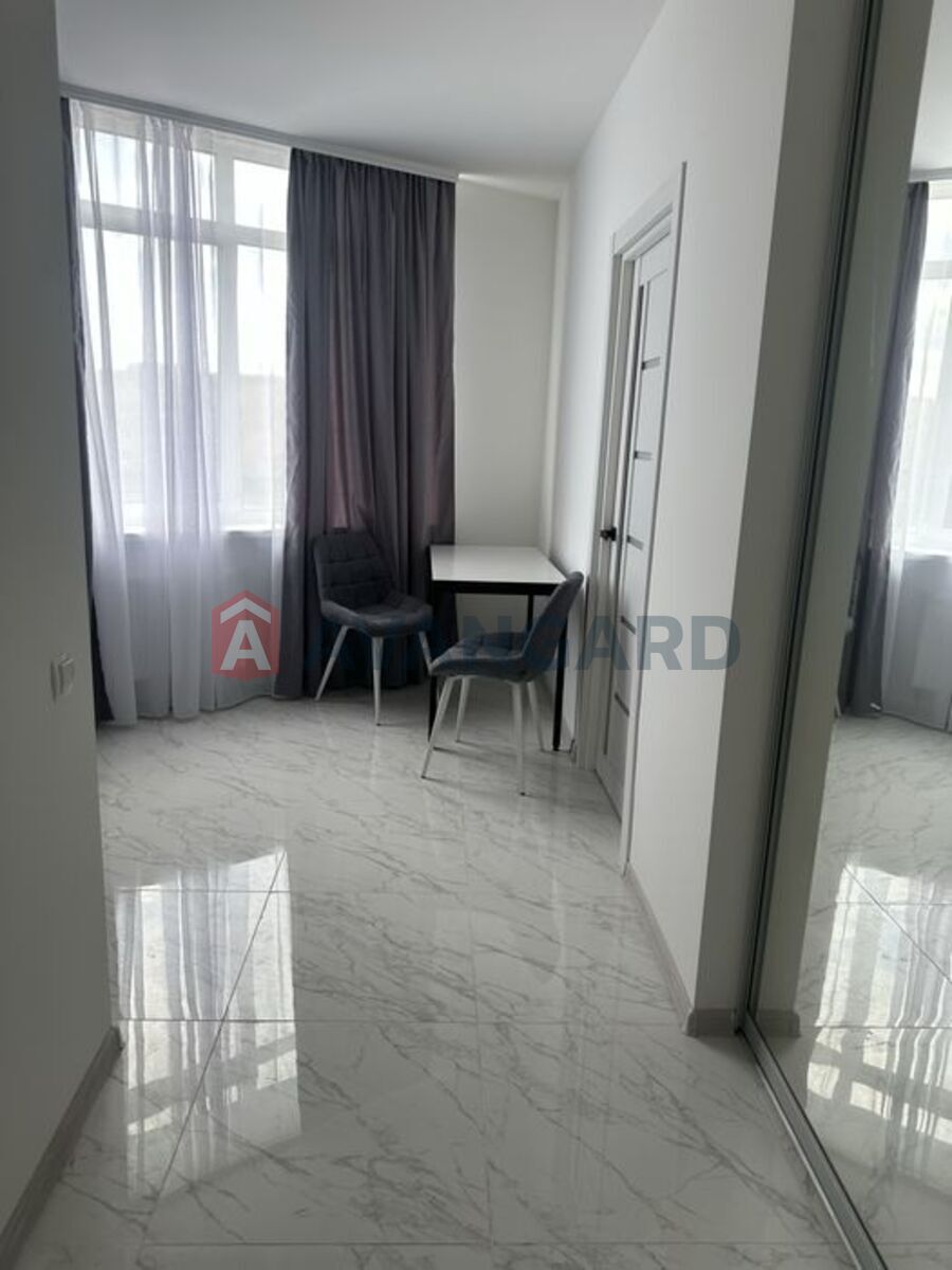 1 ����. ��������, 40/-/20 ��. �., 3/20 ���� ���� 4