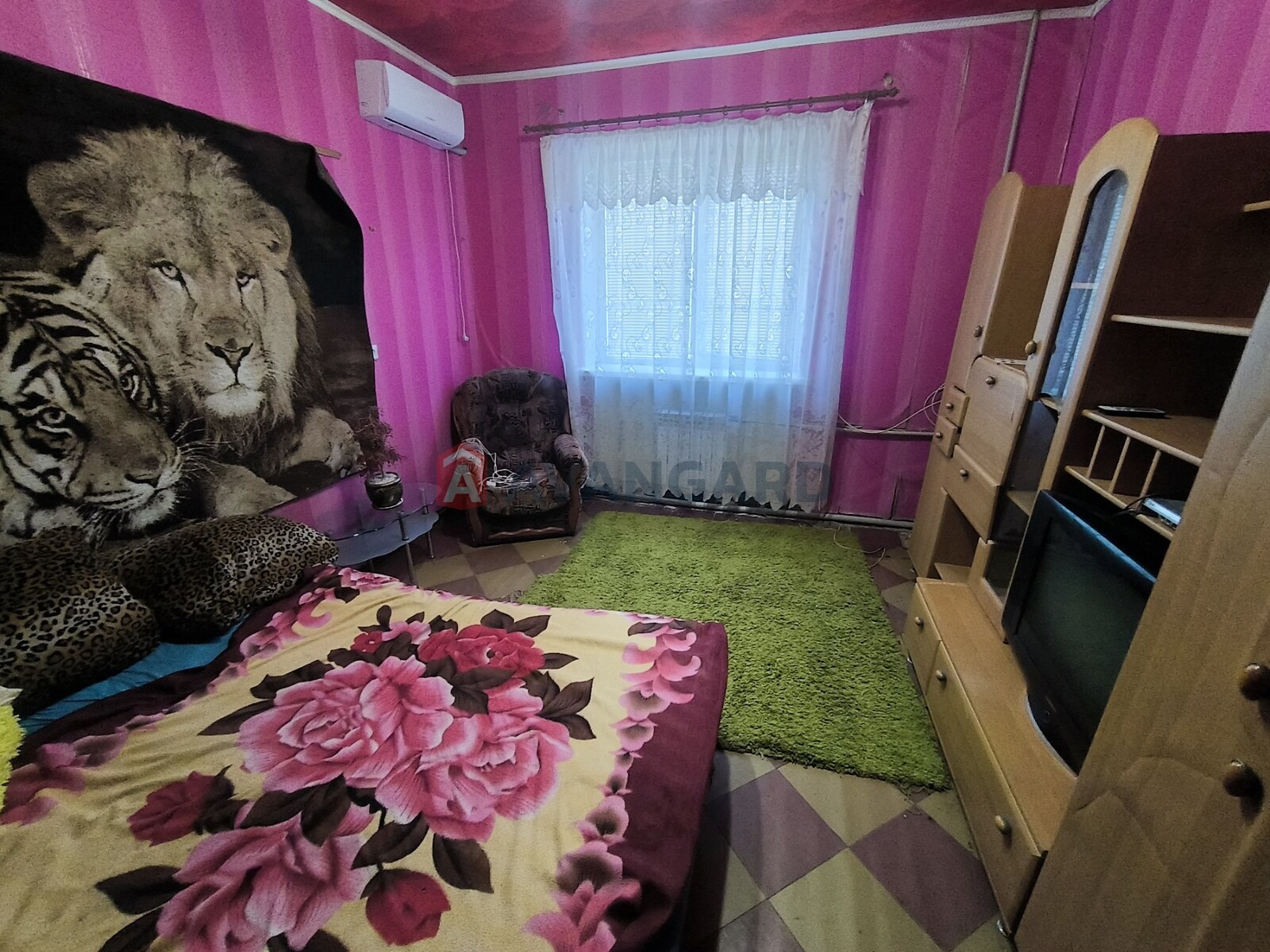 2 ��. ��������, 49/-/8 ��. �., 1/2 ������ ���� 7