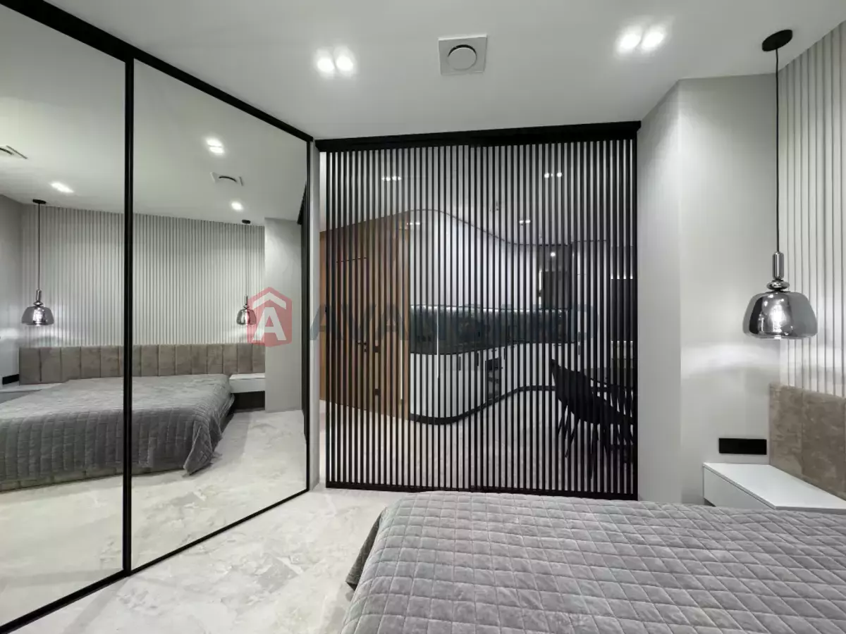 2 ��. ��������, 54/-/- ��. �., 5/25 ������ ���� 15