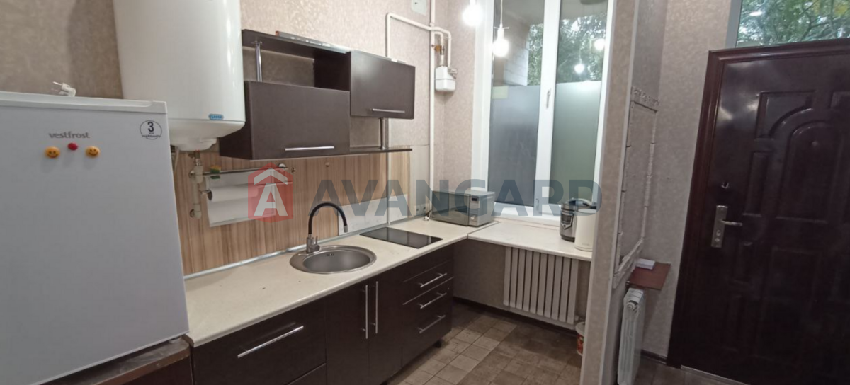 1 ����. ��������, 38/18/6 ��. �., 4/5 ���� ���� 7