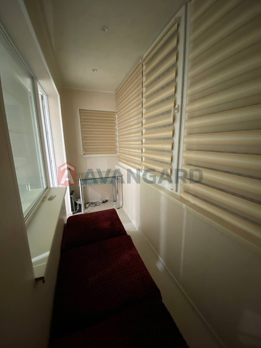 1 ��. ��������, 39/18/8 ��. �., 12/12 ������ ���� 7