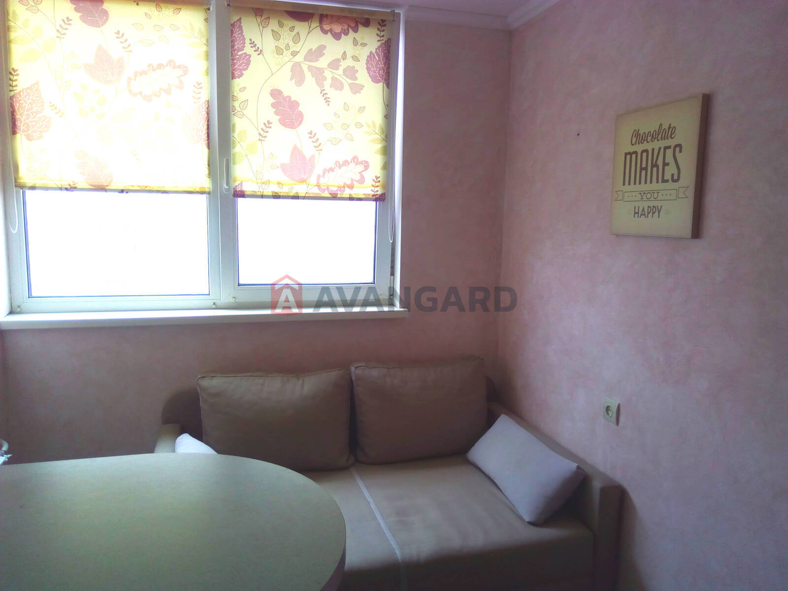 1 ��. ��������, 40/-/8 ��. �., 8/18 ������ ���� 12