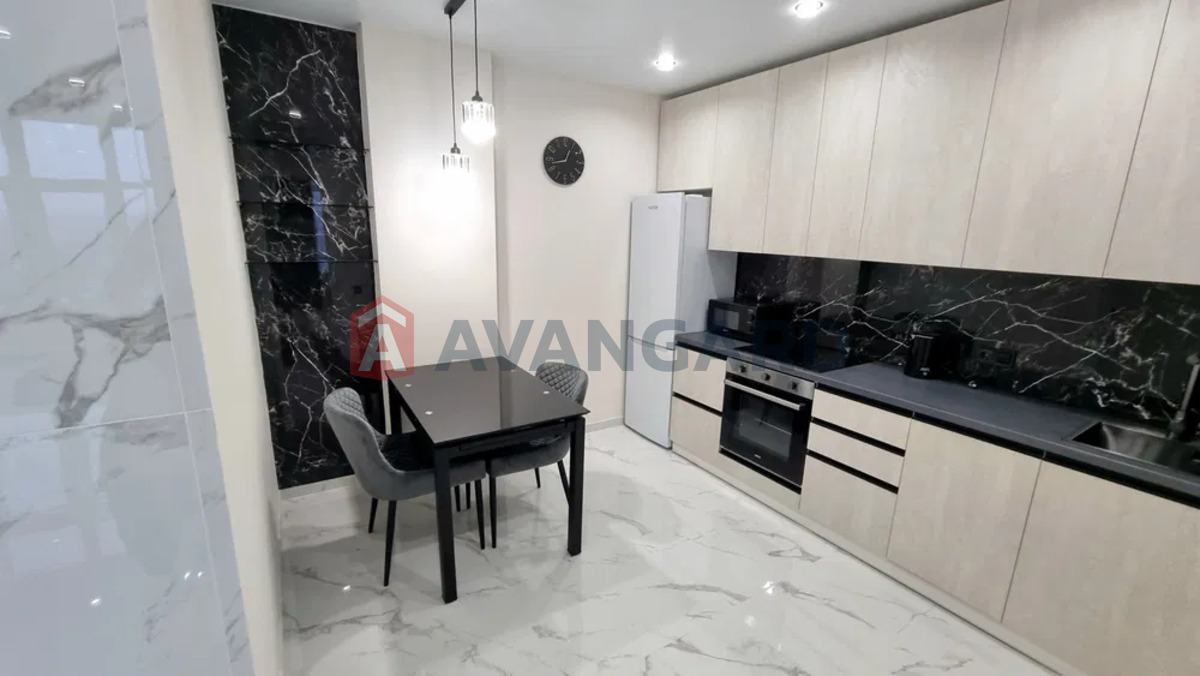 2 ��. ��������, 51/-/10 ��. �., 11/18 ������ ���� 16