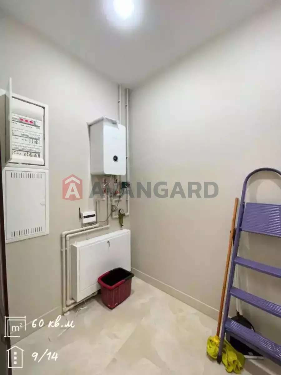 1 ��. ��������, 60/-/- ��. �., 9/14 ������ ���� 12