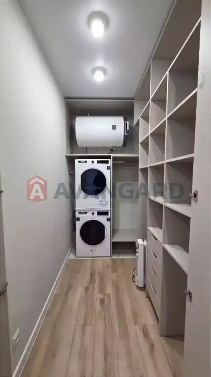 2 ����. ��������, 45/-/- ��. �., 1/5 ���� ���� 12