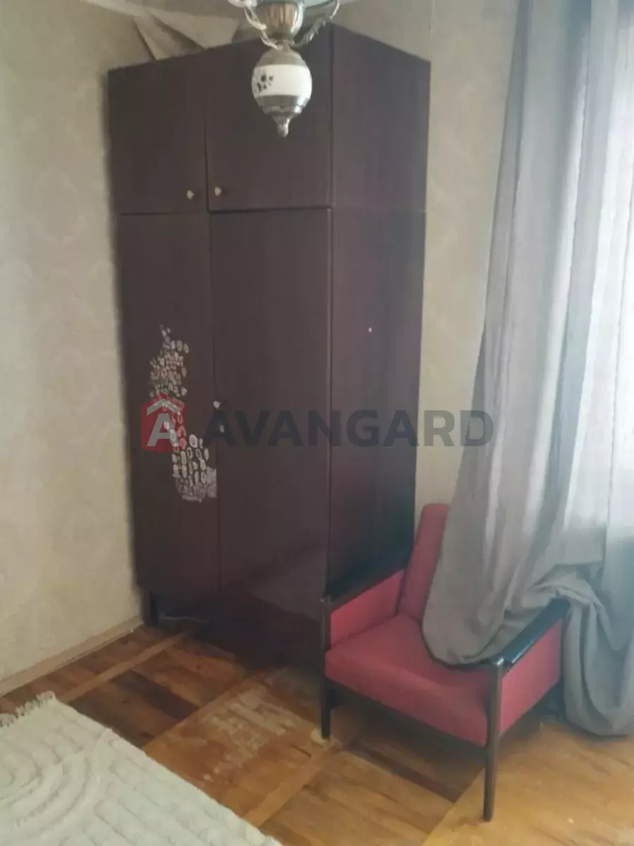 3 ��. ��������, 66/-/7 ��. �., 15/16 ������ ���� 10