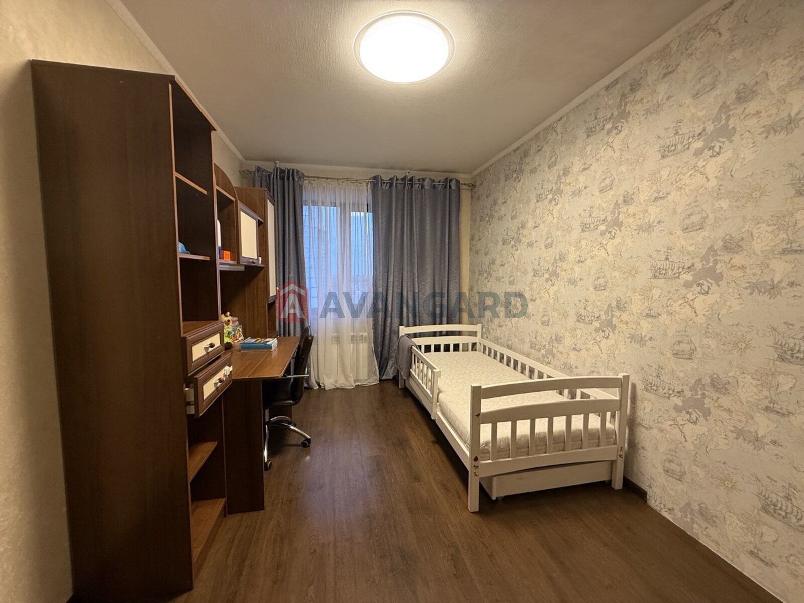 3 ����. ��������, 68/-/12 ��. �., 7/16 ���� ���� 13