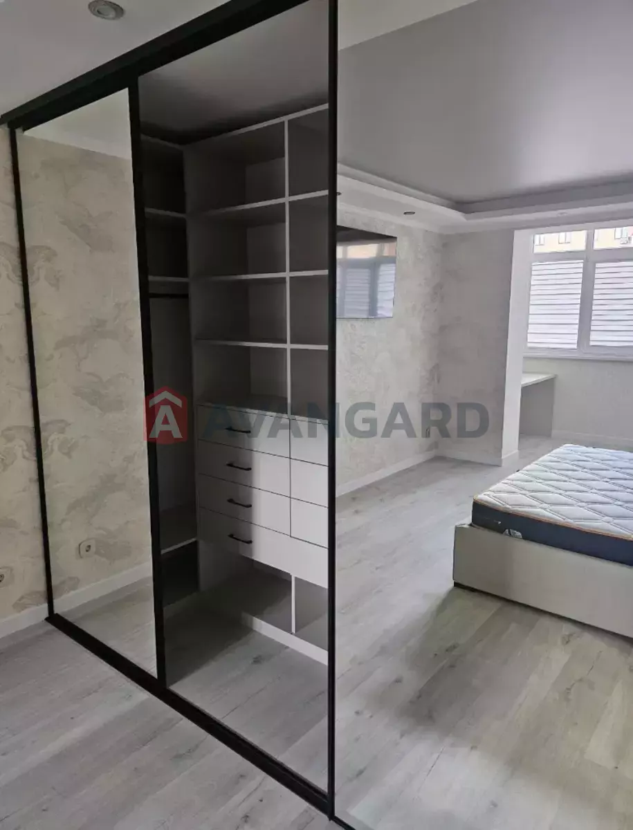 1 . , 50/-/- . ., 8/12   3