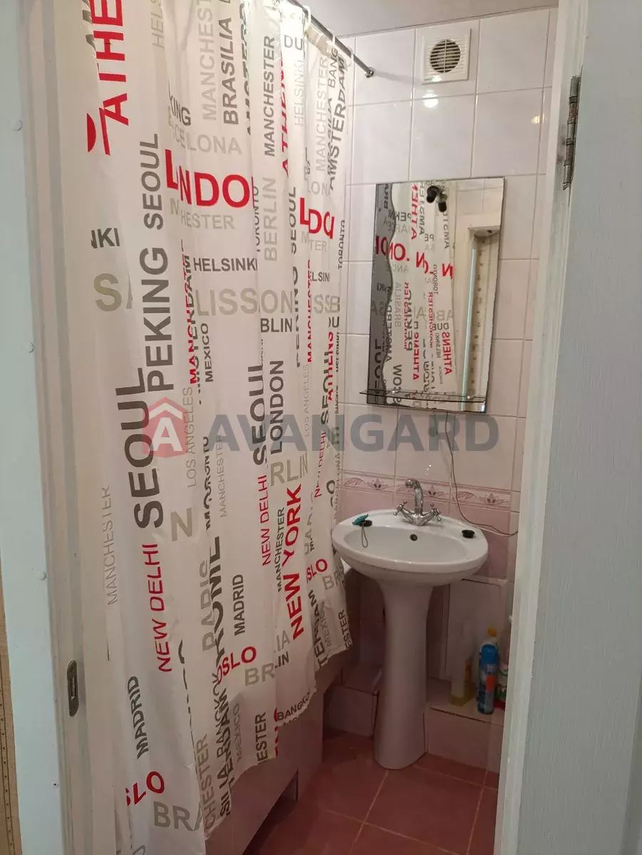 1 ��. ��������, 31/-/12 ��. �., 4/5 ������ ���� 3