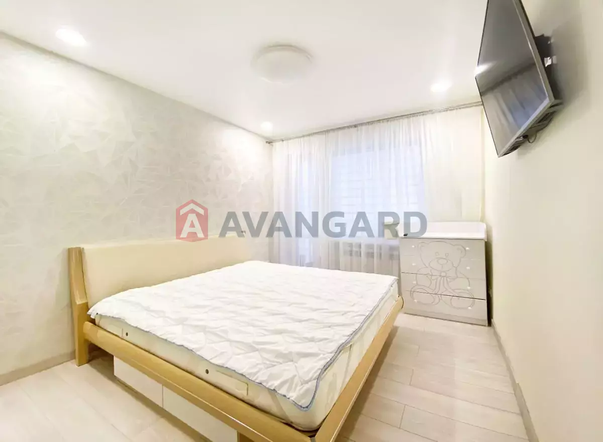 3 . , 67/45/30 . ., 8/9   3