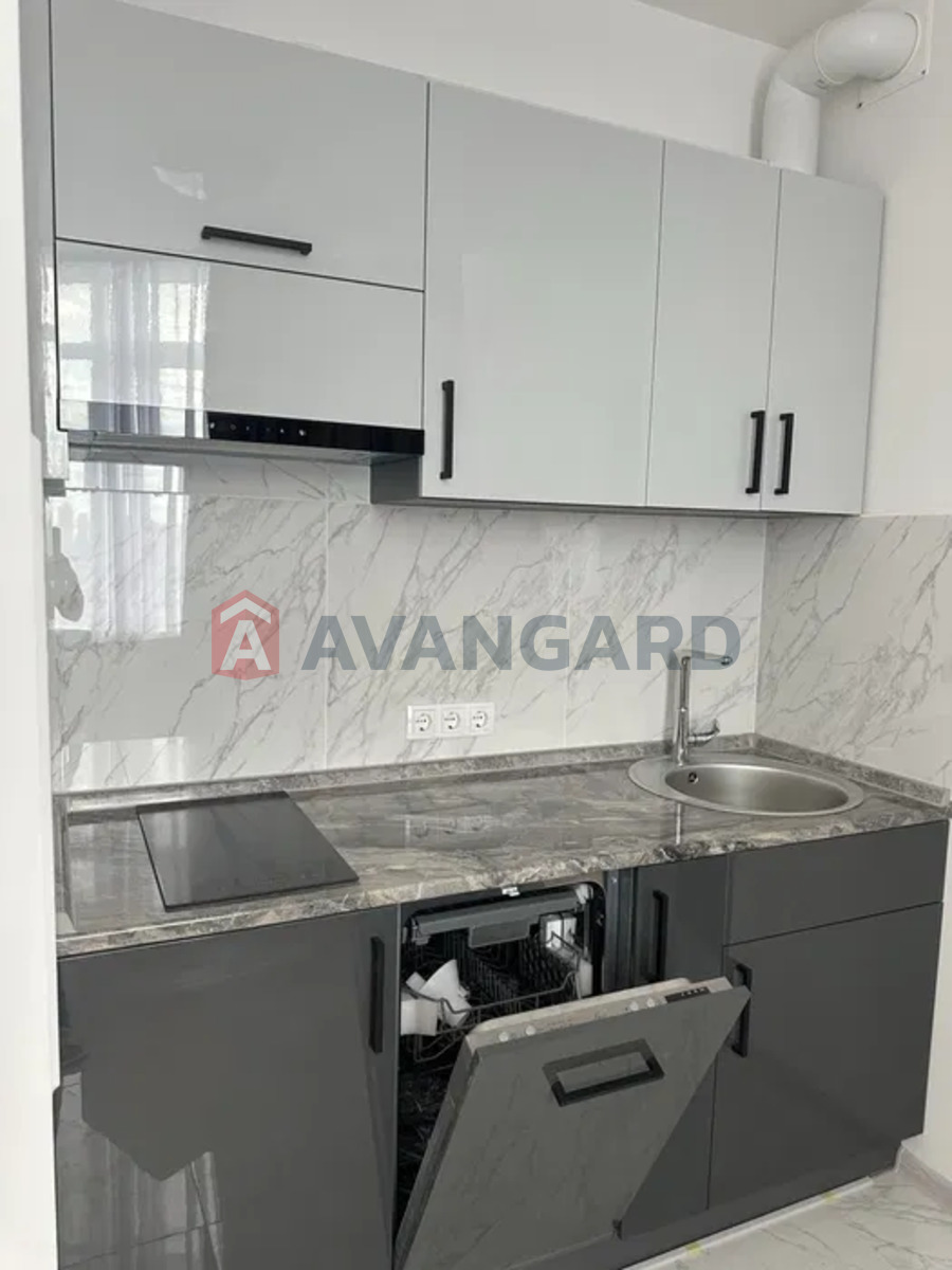 1 ����. ��������, 40/-/20 ��. �., 3/20 ���� ���� 7