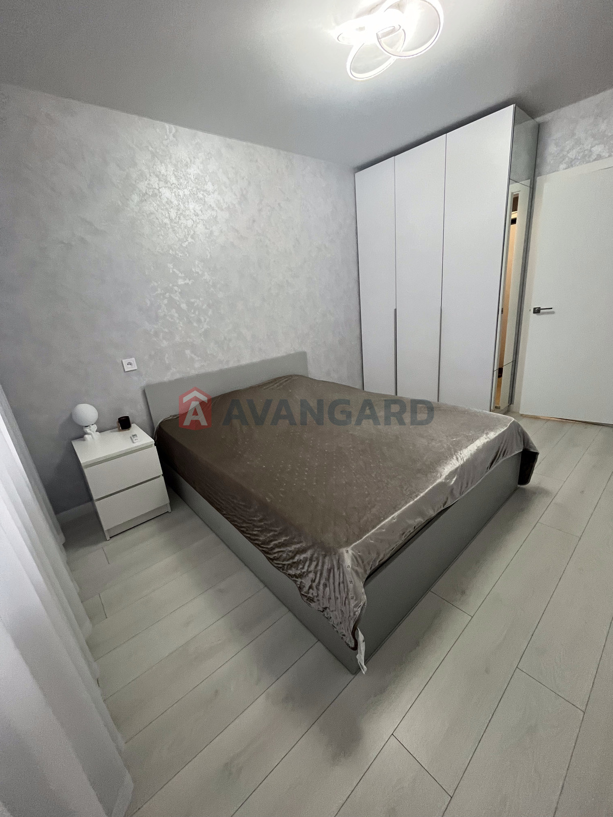 2 . , 54/-/8 . ., 5/10   4